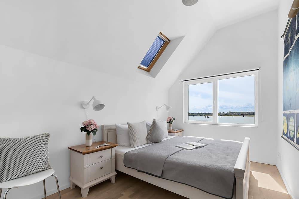 Ganze Wohnung, Wiggers Hüs - Wasserblick, Infrarotkabine, Whirlwanne, Waschmaschine, Stellplatz in Olpenitz, Kappeln