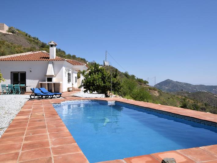Villa pour 8 personnes, avec Terrasse ainsi que Jardin et Piscine à Arenas