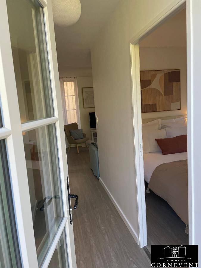 Gîte pour 3 personnes, avec piscine ainsi que jardin et vue à Vernaison - 2