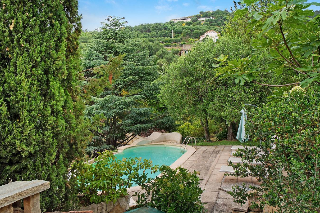 Ferienhaus 'Casone' mit Meerblick, Wlan und Klimaanlage in Sanremo Gemeinde, Riviera di Ponente