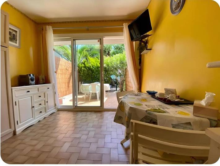 Gîte pour 2 personnes, avec jardin et terrasse à Le Pradet - 4