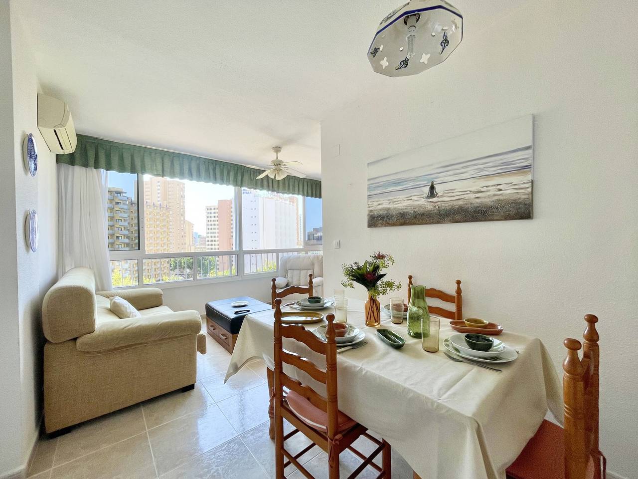 Geheel appartement, Modern apartment, pool view - 4 guests in Benidorm, Costa Blanca