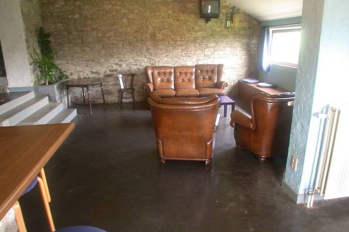 Gîte pour 53 personnes, avec jardin et jacuzzi à Anthisnes - 3