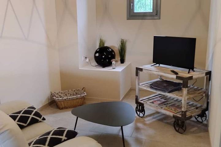 Gîte pour 4 personnes, avec piscine et terrasse à Saint-Christol-de-Rodières - 4