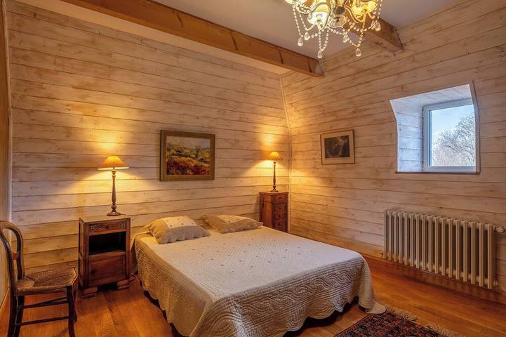 🌟Parenthèse nature en Auvergne: Maison typique au panorama exceptionnel-10 pers in La Bourboule, Parc naturel régional des Volcans d'Auvergne
