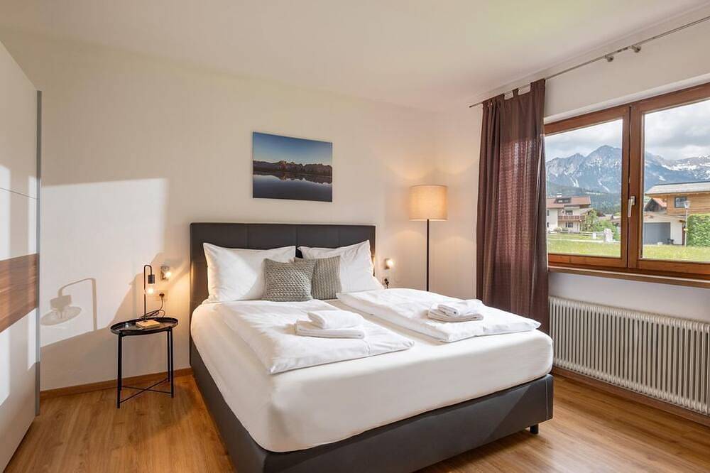Dreibettzimmer, Dusche, Wc, Balkon - Au Pension in Söll, Kaisergebirge