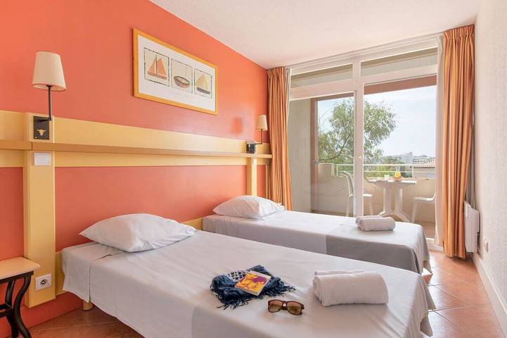 Gîte pour 4 personnes, avec piscine et jardin, animaux acceptés dans Plage du Boucanet - 2