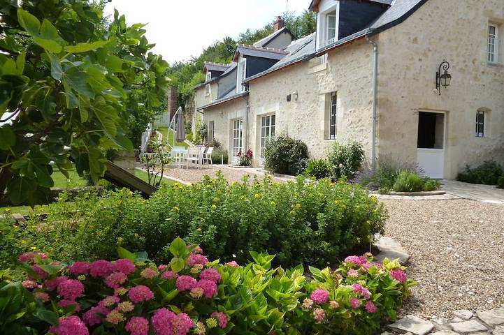 Gîte pour 6 personnes, avec terrasse et jardin