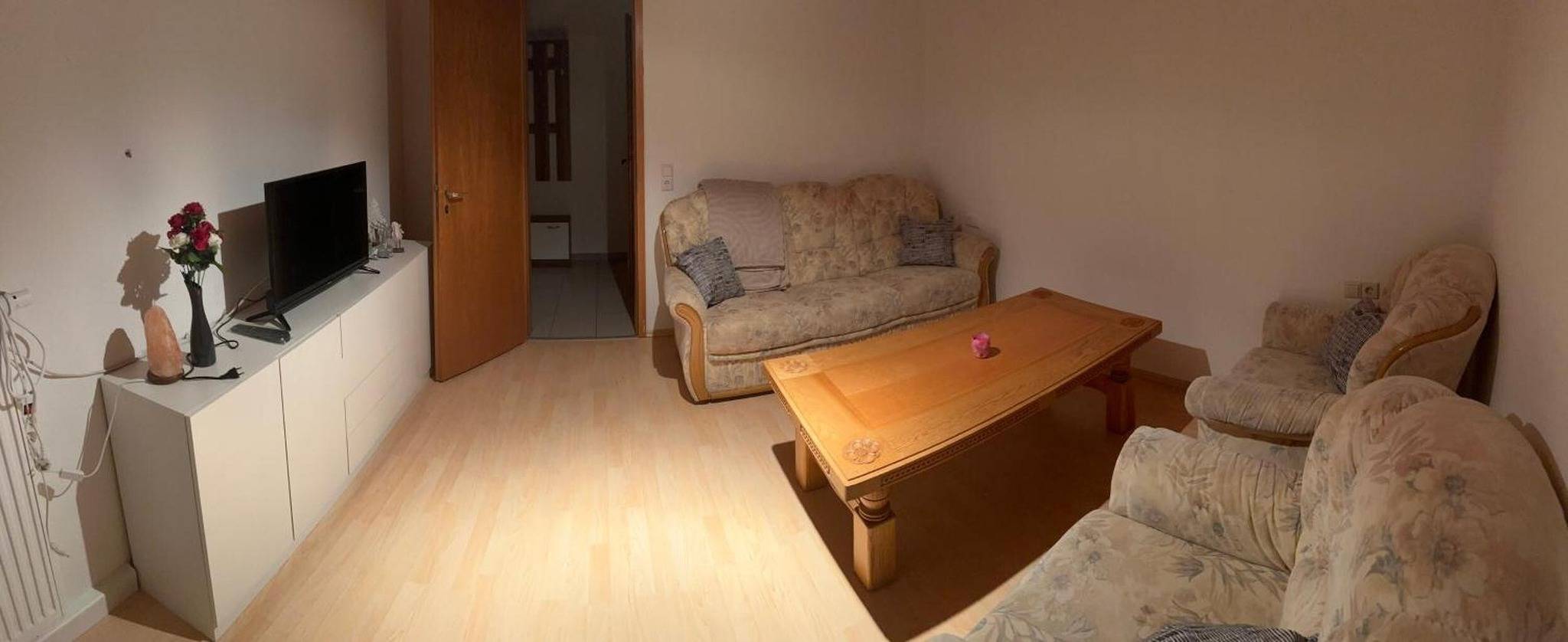 Ganze Wohnung, Ferienwohnung Aloia mit privater Terrasse, Gemeinschaftsgarten und Wlan in Gammertingen, Region Bodensee-Oberschwaben