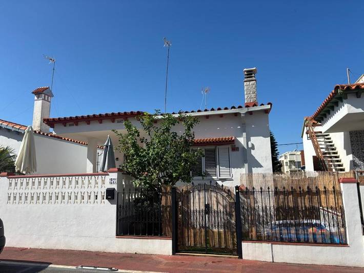 Casa de vacaciones para 6 personas, con terraza, Se admiten mascotas - 1
