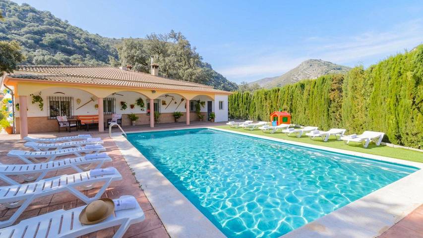 Casa de vacaciones para 12 personas en Priego de Córdoba