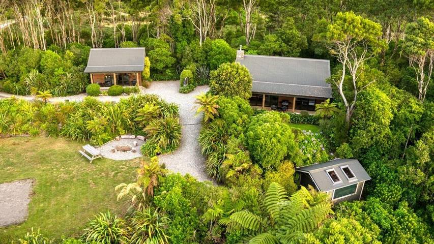 Ferienhaus für 3 Personen, mit Whirlpool und Garten in Neuseeland