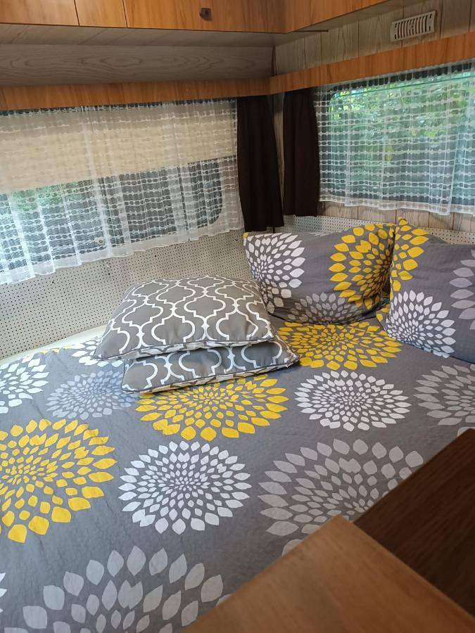 Glamping dla 4 osób, z widok i taras oraz ogród w Mielno
