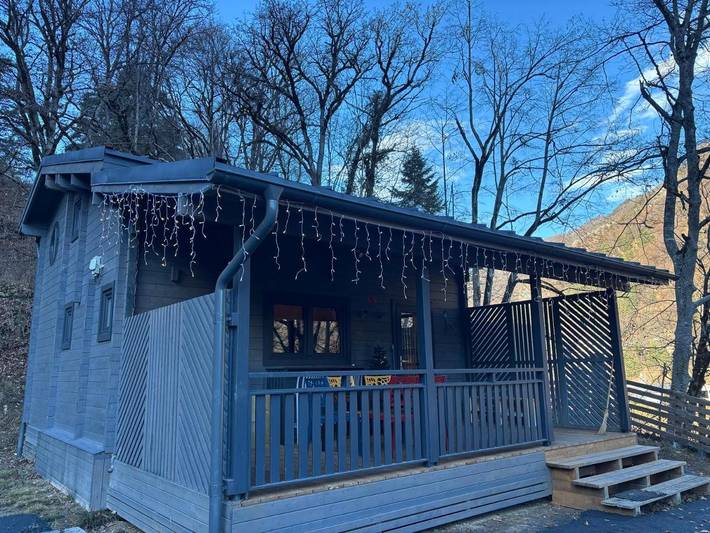 Chalet pour 6 personnes, avec jardin et vue à Brides-les-Bains - 2
