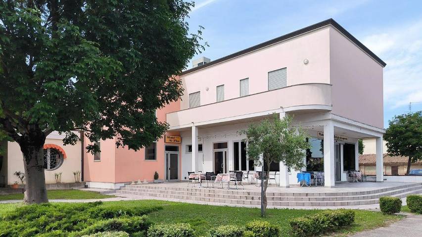Hôtel pour 2 personnes, avec Terrasse et Jardin à Bagnacavallo