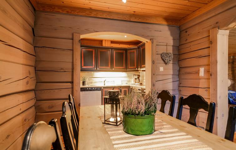 Ganze Ferienwohnung, Ferienwohnung für 8 Personen mit Garten in Bjorli, Lesja