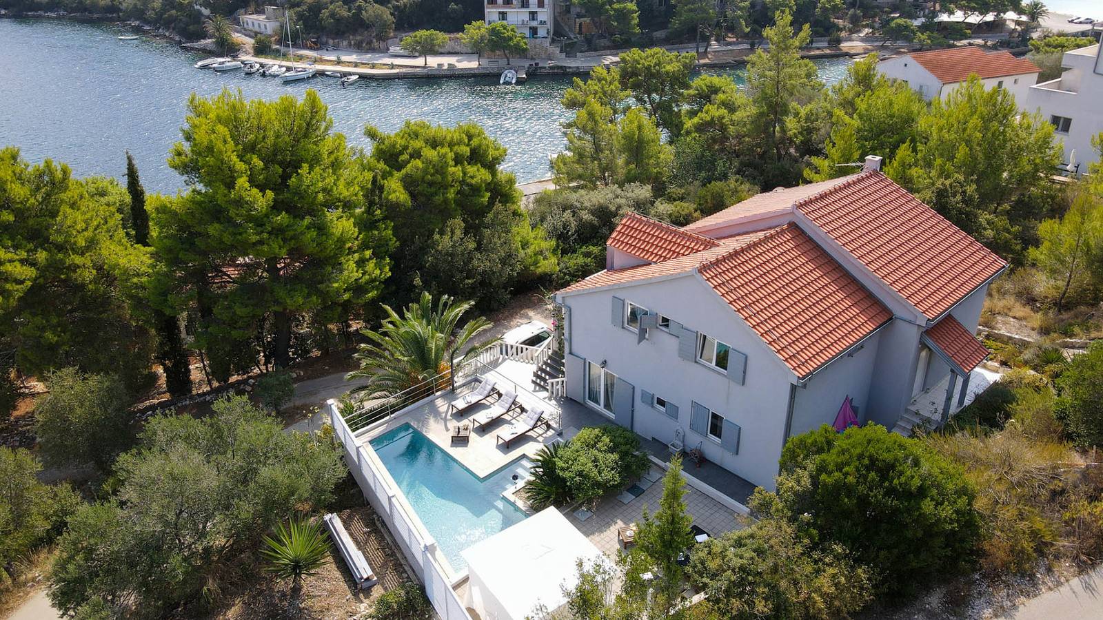 Villa Angela - Lastovo by Villas Guide in Dubrovnik-Neretva