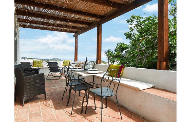 Location de vacances pour 7 personnes, avec jardin dans Pantelleria - 3