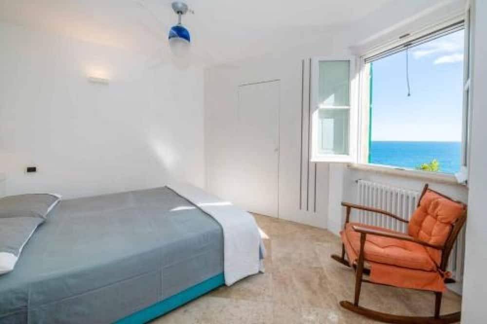 3 Bedroom Private vacation home in Varigotti in Varigotti, Finale Ligure Municipality