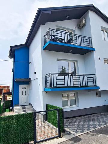 Gîte pour 3 personnes, avec terrasse et vue dans Prilep
