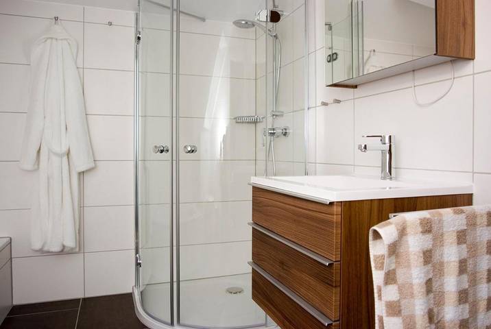 Ferienhaus für 8 Personen, mit Balkon und Terrasse sowie Garten und Sauna auf Borkum - 3