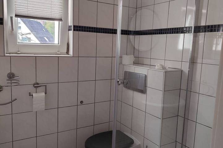 Ganze Wohnung, Charmantes Haus im Haus – Ferien- & Businesswohnung mit eigener Terrasse. in Haspe, Hagen