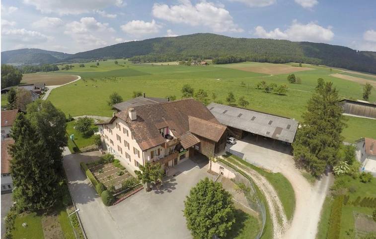 Chambre d’hôte pour 2 personnes, avec jardin et vue, animaux acceptés dans Canton du Jura - 4