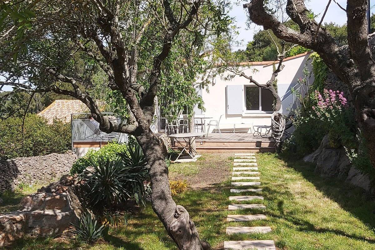 Sète  Maison entière et jardin sur le Mont Saint C in Mont Saint-Clair, Sète