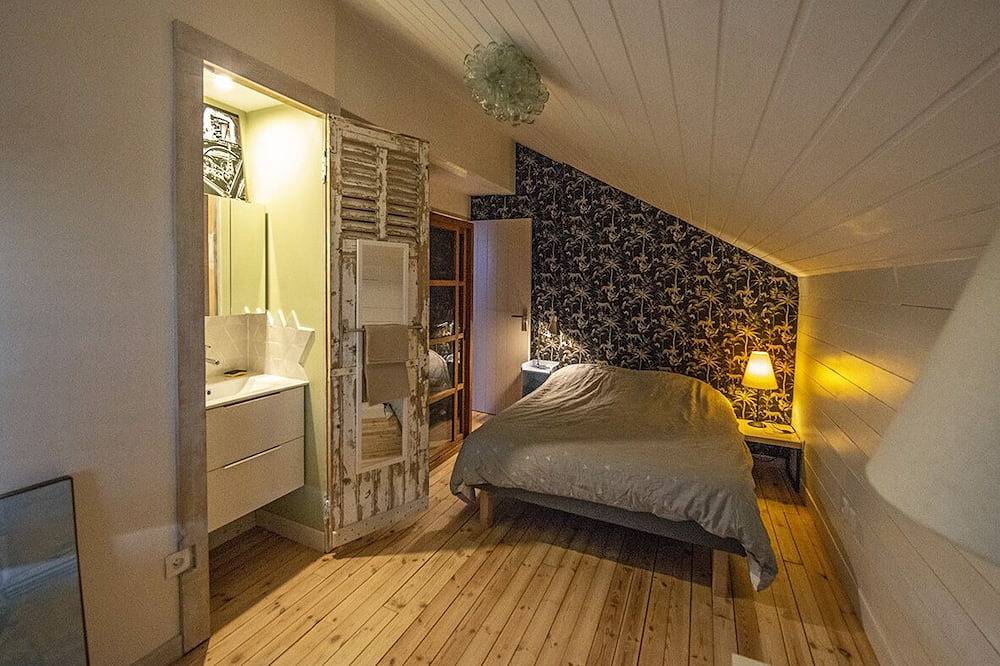 Encantadora casa de madera en una aldea muy tranquila in L'Houmeau, Región de La Rochelle