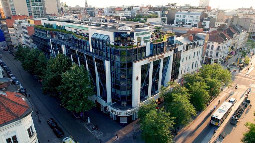 Hotel voor 2 personen, met Terras en Zwembad in Antwerpen