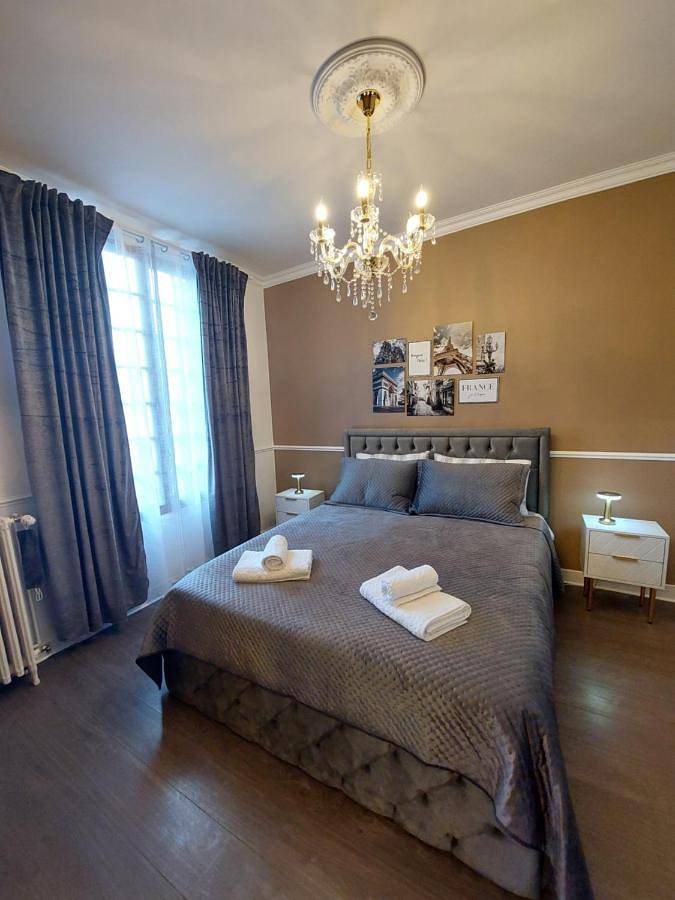 Location de vacances pour 7 personnes, avec jardin à Les Lilas - 4