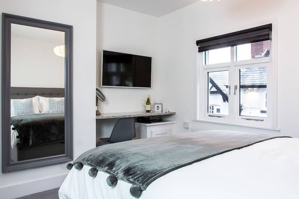 Entire apartment, Luxury Hidden Gem in the Centre of Lymm Village in Warrington, Cheshire