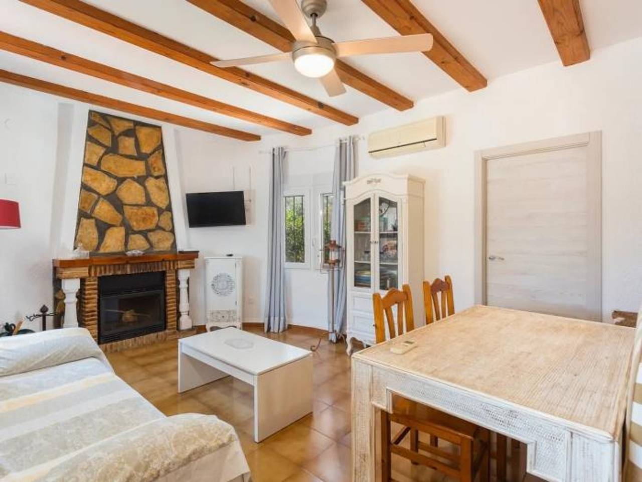 Villa mit privatem Pool, strandnah - 6 Pers. in Oliva, Costa Blanca
