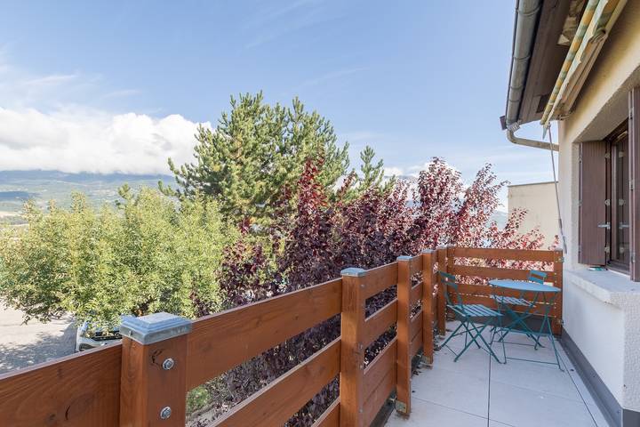 Location de vacances pour 4 personnes, avec balcon à Savines-le-Lac
