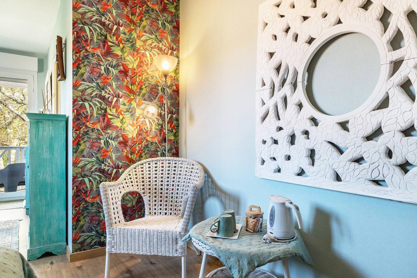 Chambre d’hôtes « La Nomade - Chambre Tahitienne » avec piscine partagée, terrasse privée et Wi-Fi in Andernos-les-Bains, Région d'Arcachon