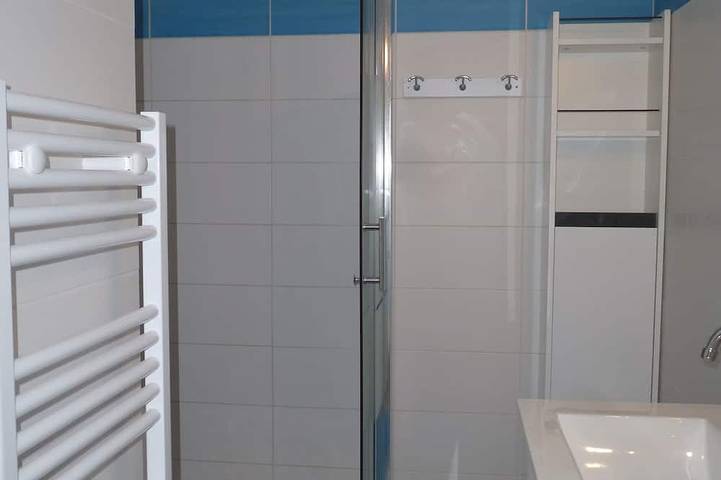 Ganze Wohnung, 2-Sterne-Apartment mit Meerblick in Kervoyal in Damgan, Côte des Mégalithes