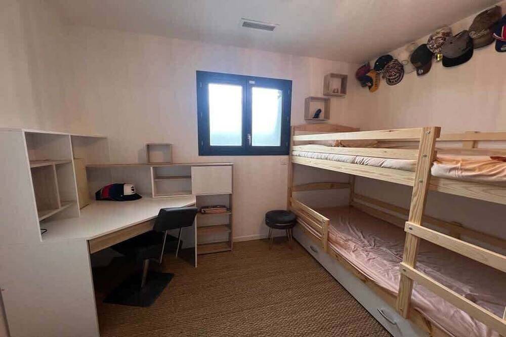 Valras-Loc Villa Monkey in Lignan-sur-Orb, Mediterranean Coast (France)