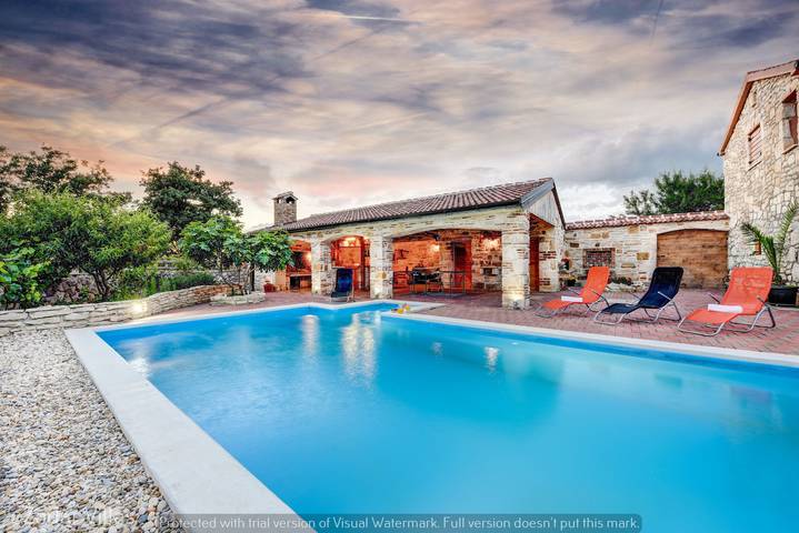 Ferienhaus für 10 Personen, mit Garten und Terrasse in Zadar - 2