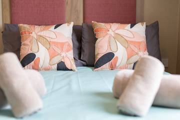 Static Caravan for 6 People in Christchurch, Dorset, Photo 3