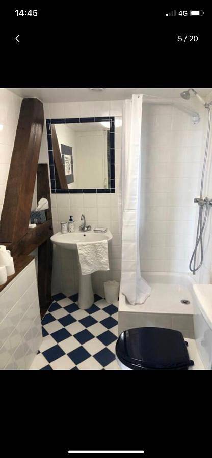 Suite privée bleu au château de la Franceule in Janzé, Région de Rennes