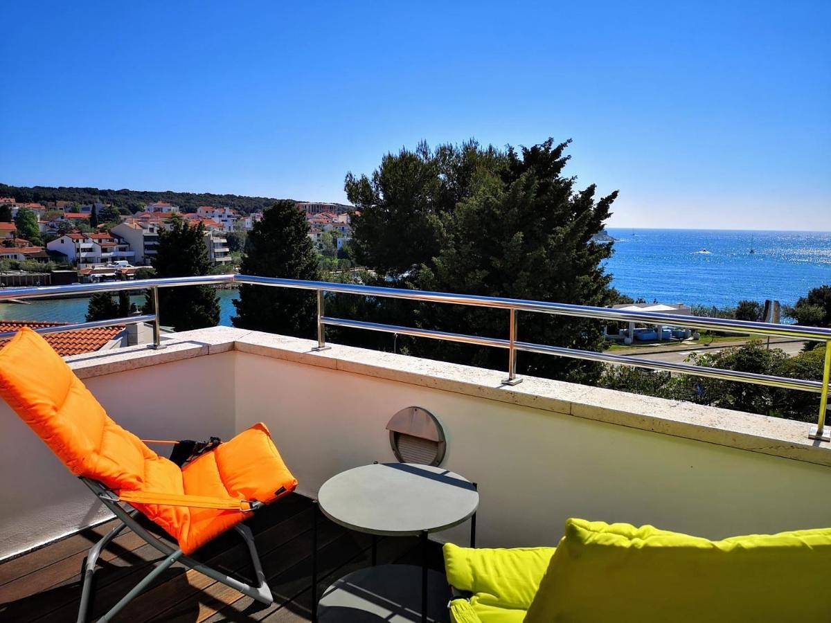 Deluxe Double Room with Sea View in Pjescana Uvala, Côte Sud d'Istrie