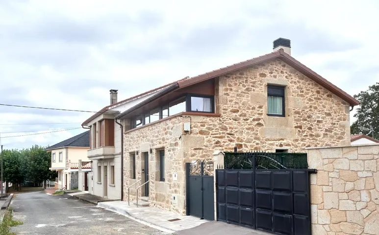 Ferienhaus für 8 Personen, mit Ausblick und Garten - 1