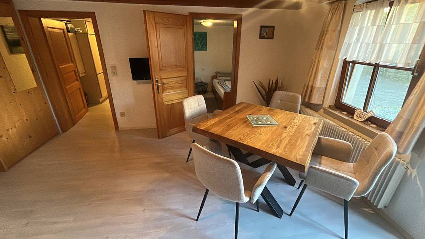 Ganze Ferienwohnung, Ferienwohnung Holl-Horn - Ferienwohnung Holl-Horn, 40 qm, 1 Schlafraum in Gaienhofen, Untersee