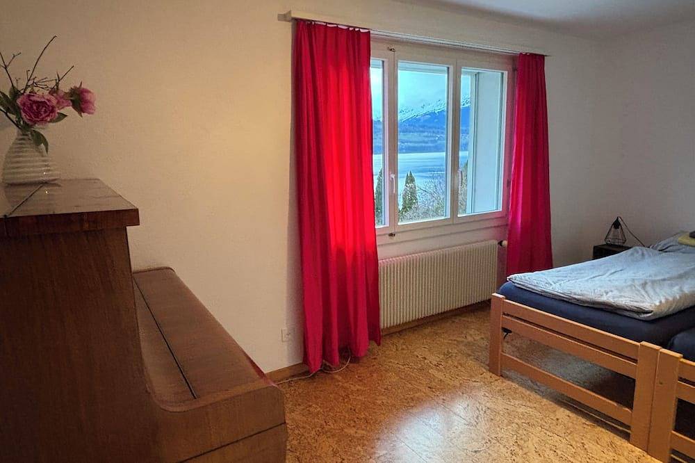 Haus mit Seesicht Nähe Interlaken in Beatenberg, Thunersee