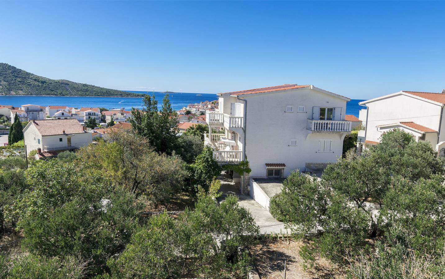 Ganze Wohnung, Apartment and Rooms Radojka in Primošten, Šibenik-Knin