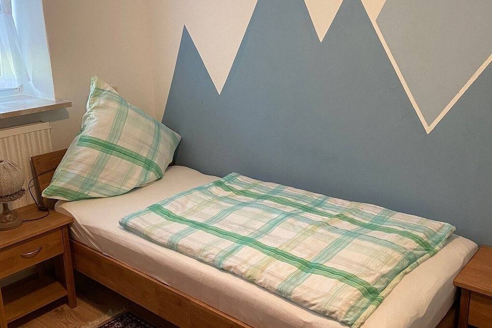 Ganze Wohnung, Großzügige,  Erdgeschoss Ferienwohnung im Allgäu in Memmingen, Bayerisch Schwaben