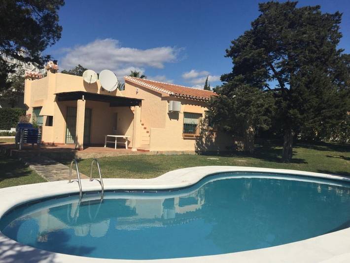 Casa rural para 6 personas, con jardín y vistas además de piscina y sauna en Marbella - 3