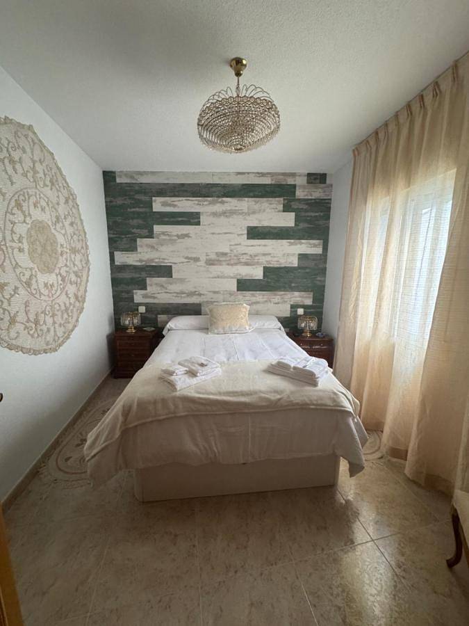 Casa de vacaciones para 4 personas, con jardín y vistas, Se admiten mascotas en La Alcarria - 2