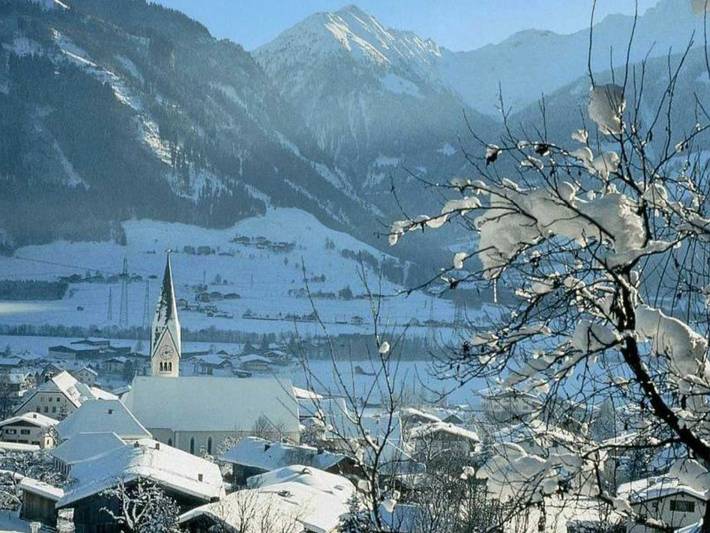 Ganze Ferienwohnung, Appartement Pension Bäckenhäusl Ferienwohnungen Chalets Hütt - Appartement 4 in Uttendorf, Pinzgau