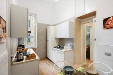 Holiday Home for 4 People in Naples, Tyrrhenian Coast Campania, Photo 3
